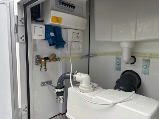 Mobiele badkamer Totalrent (15)